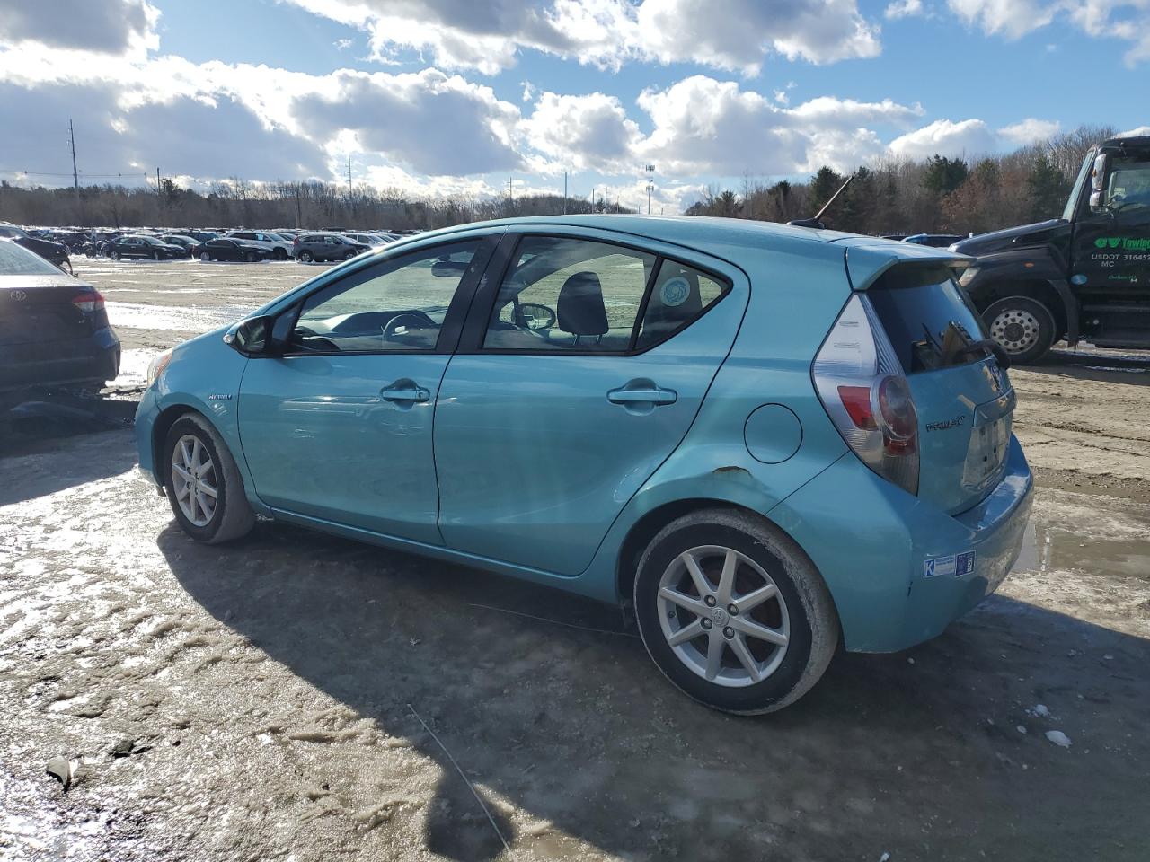 2013 Toyota Prius - Image 2