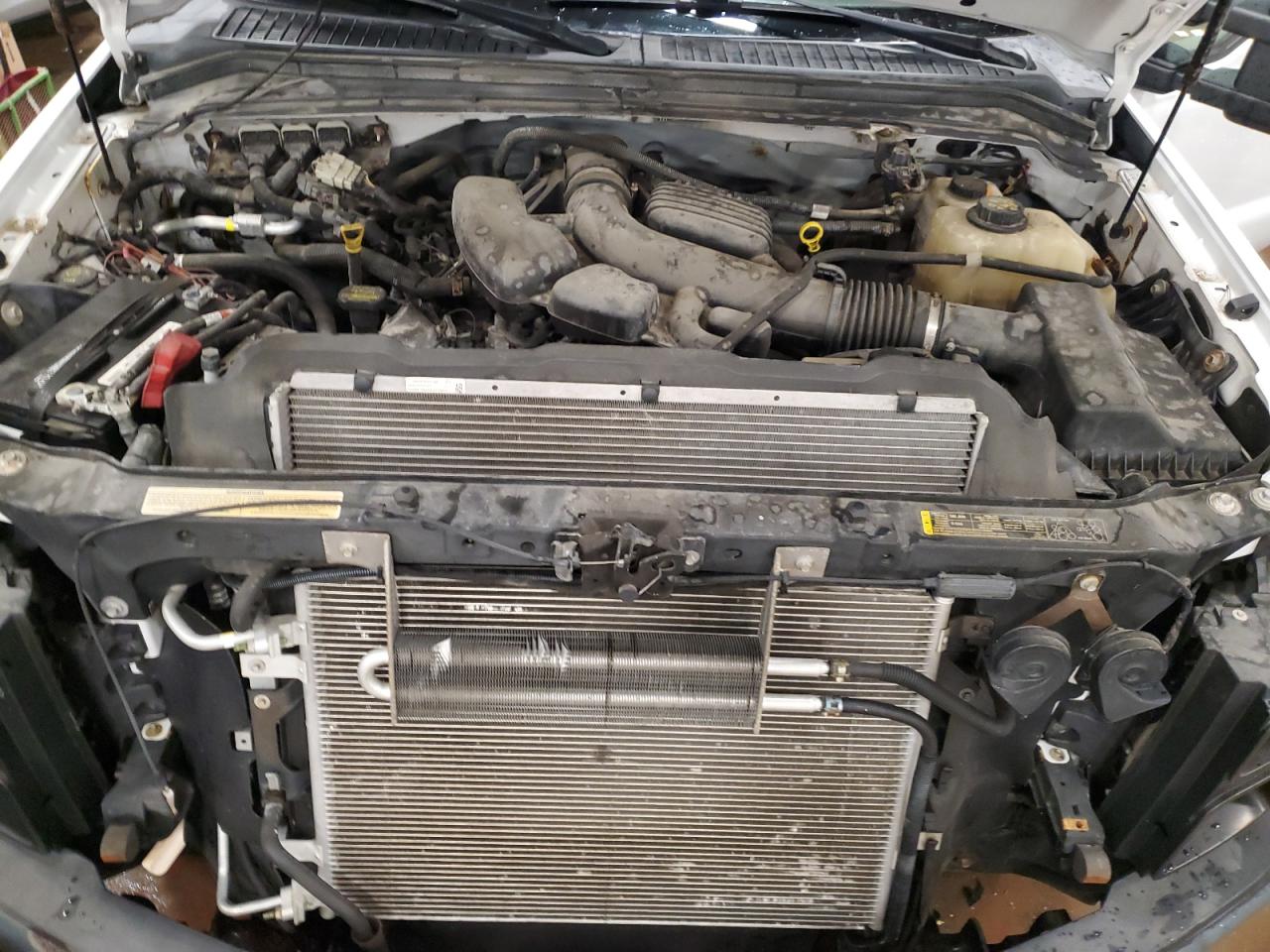 2010 Ford F350 - Image 11