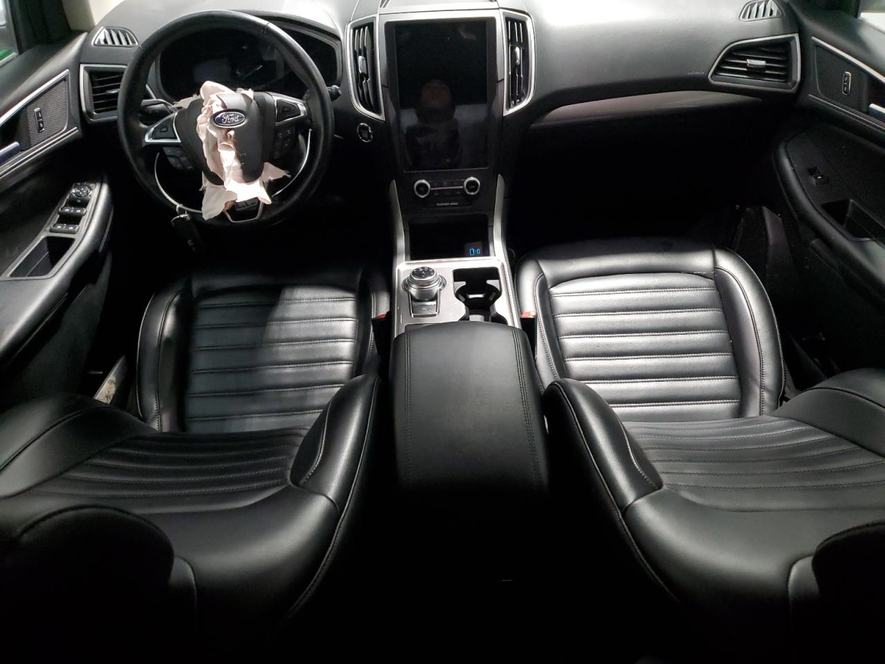 2023 Ford Edge - Image 8