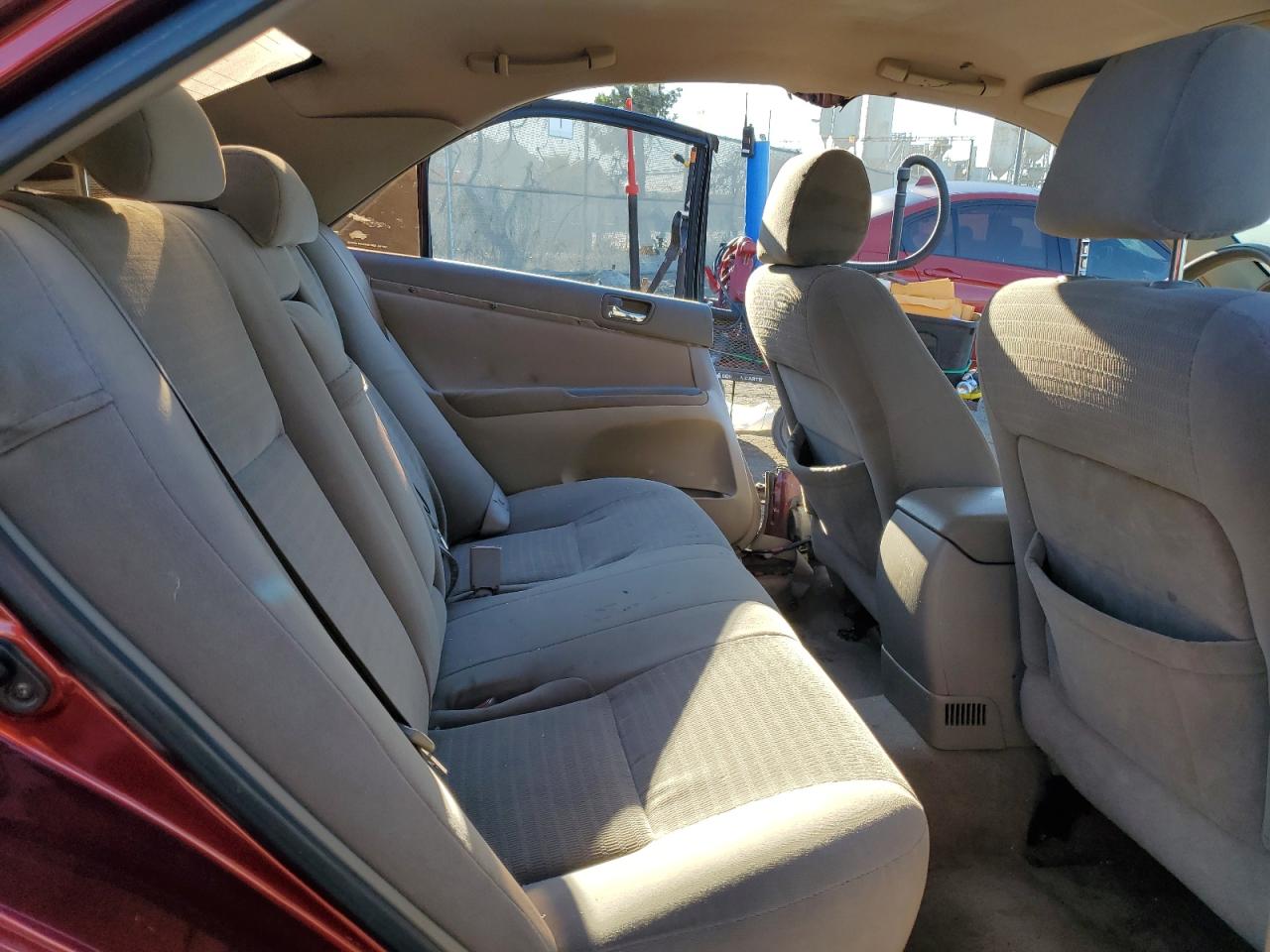 2005 Toyota Camry - Image 10