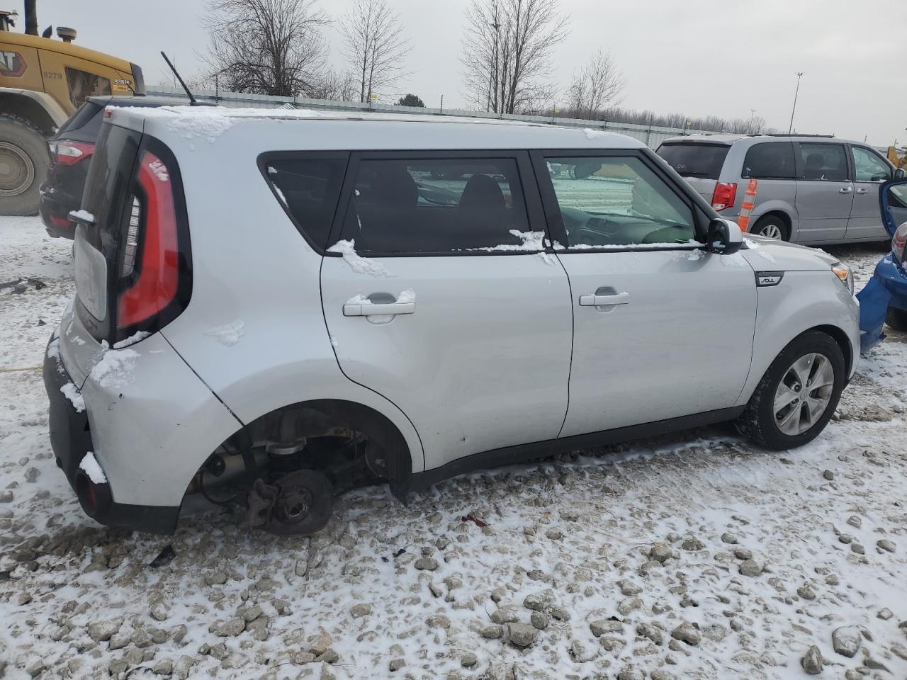 VIN KNDJN2A2XG7871233 2016 KIA SOUL no.3