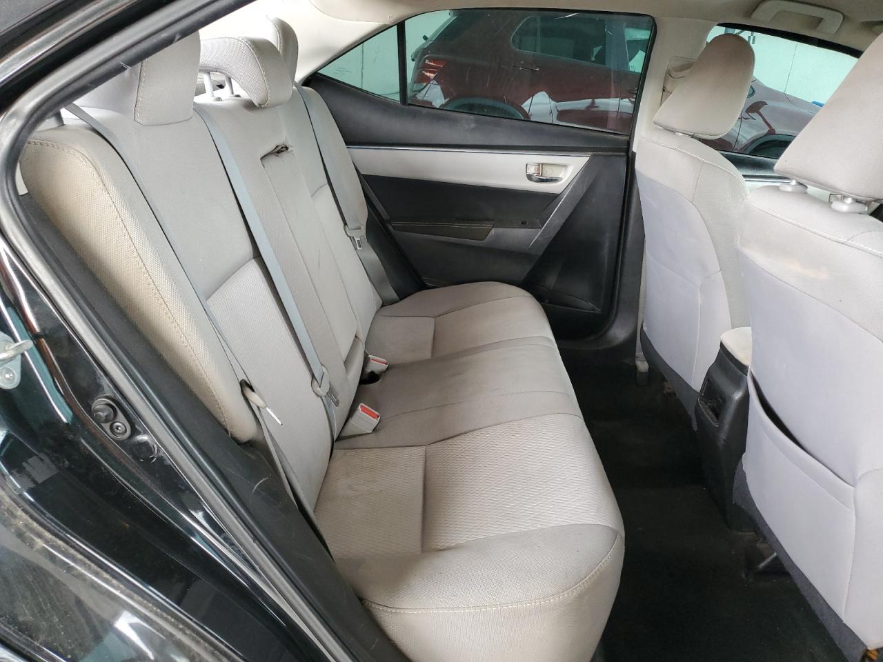 2015 Toyota Corolla - Image 10