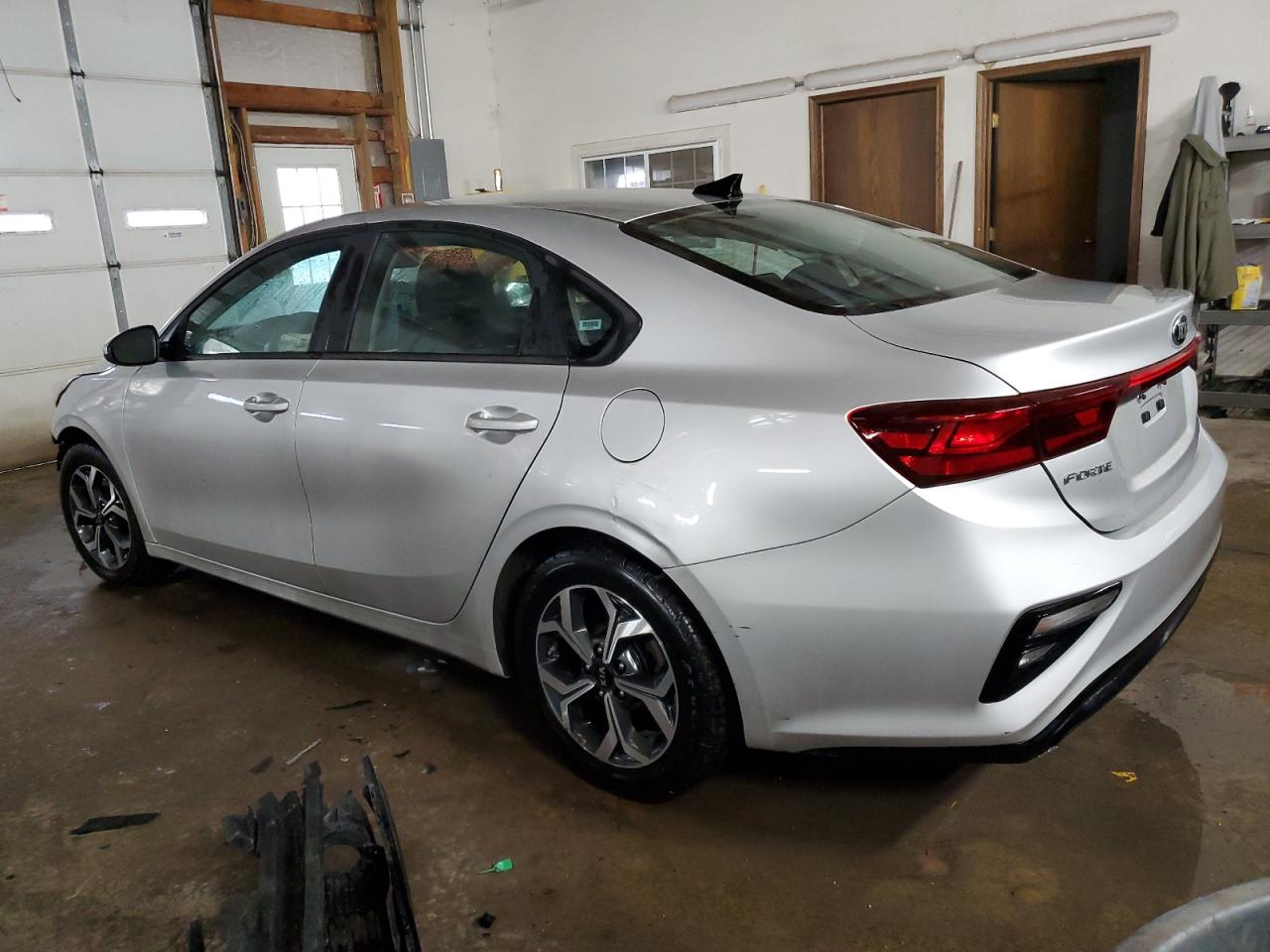 2019 Kia Forte - Image 2