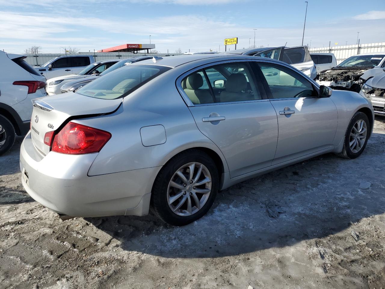 2009 Infiniti G - Image 3