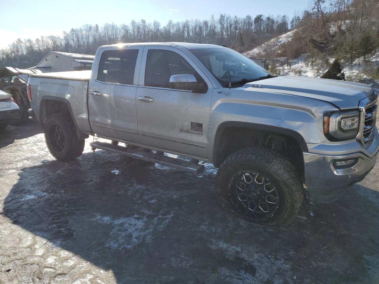 2017 GMC Sierra - Image 4