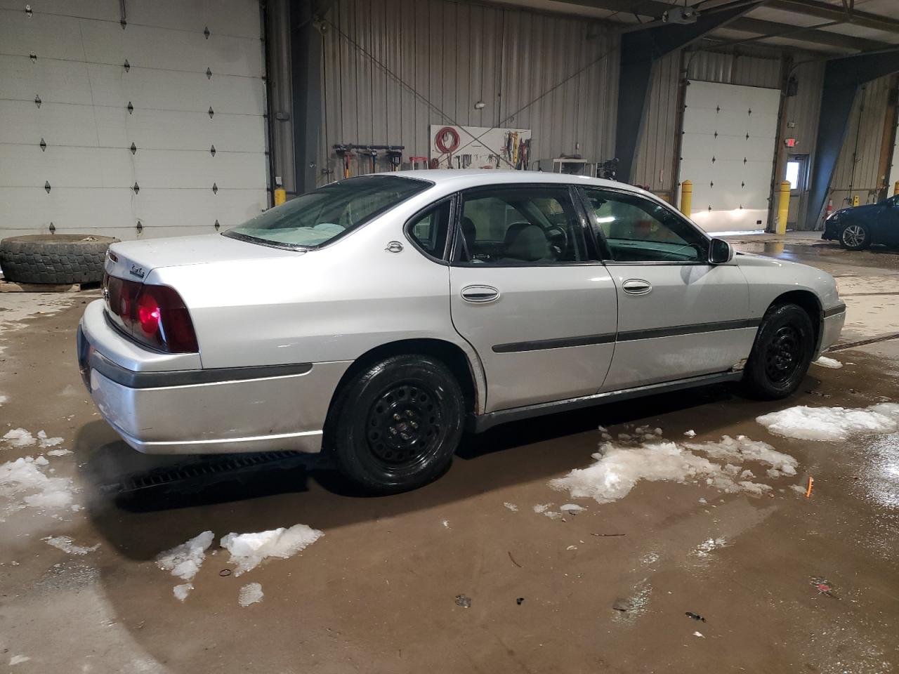 2003 Chevrolet Impala - Image 3