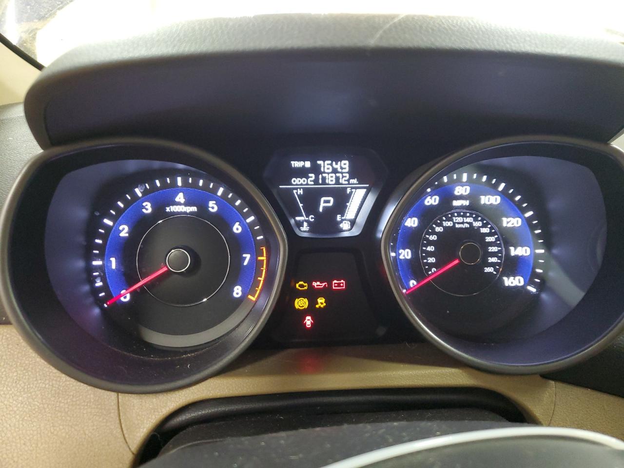 2013 Hyundai Elantra - Image 9