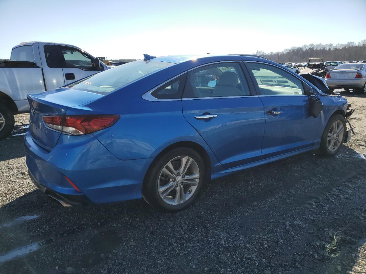 2018 Hyundai Sonata - Image 3