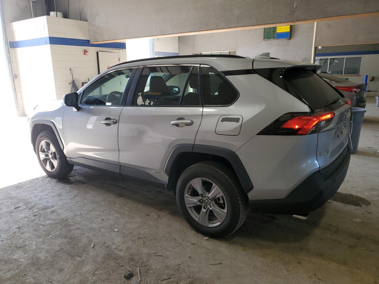 2022 Toyota RAV 4 - Image 2