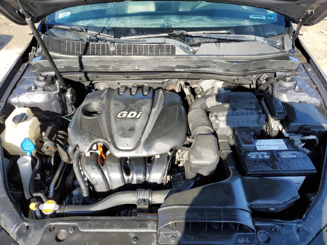2011 Kia Optima - Image 11