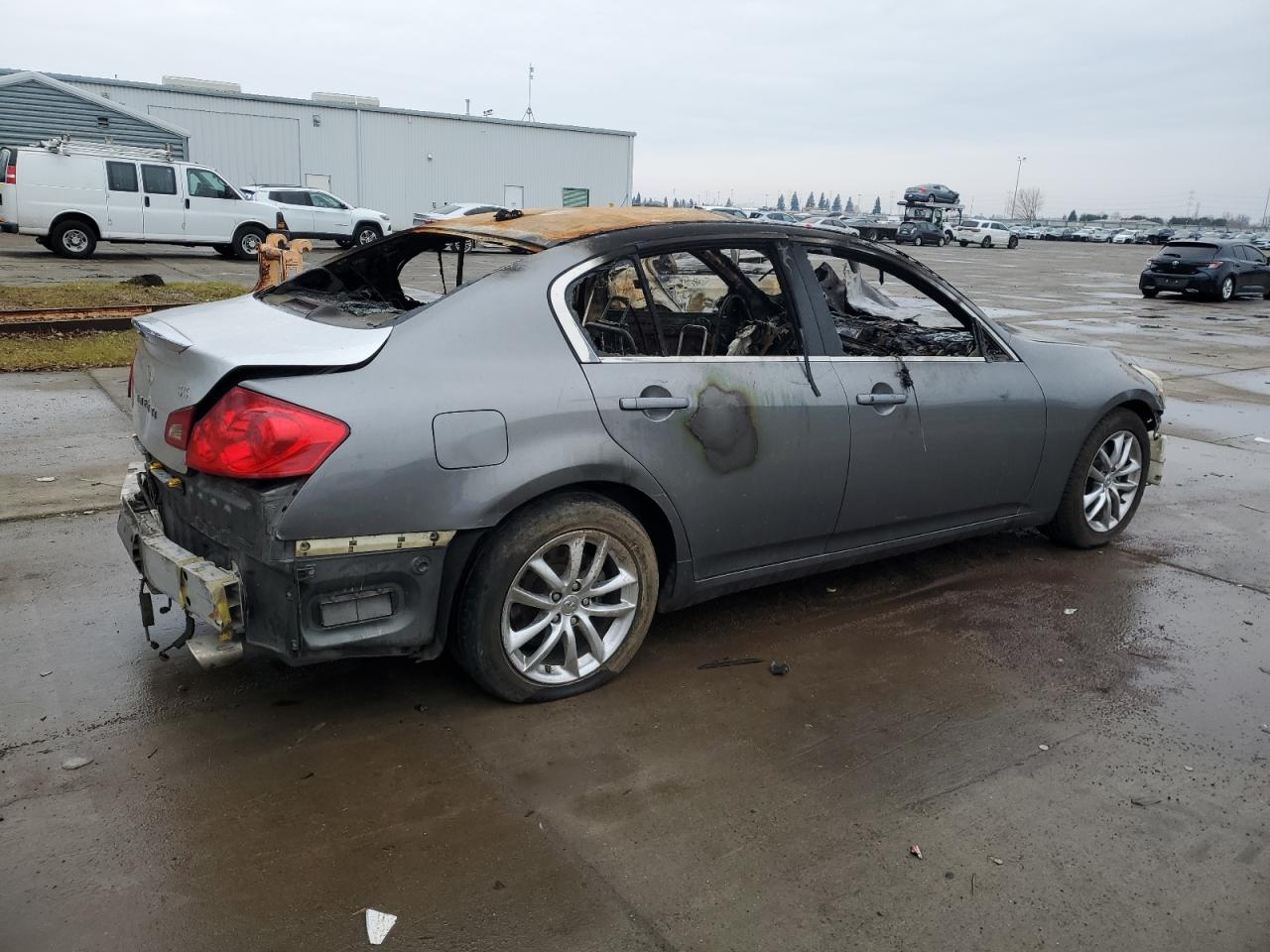2010 Infiniti G - Image 3