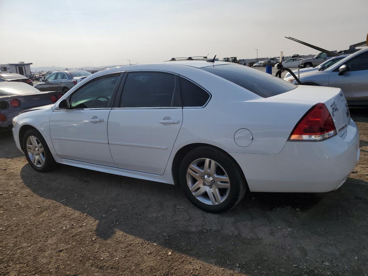 2016 Chevrolet Impala - Image 2