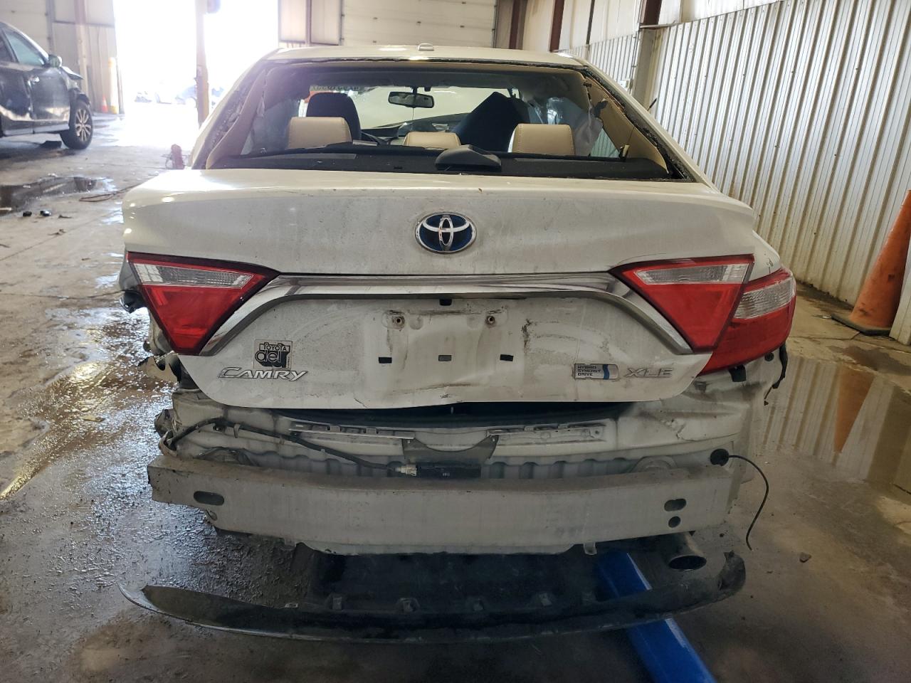 2015 Toyota Camry - Image 6