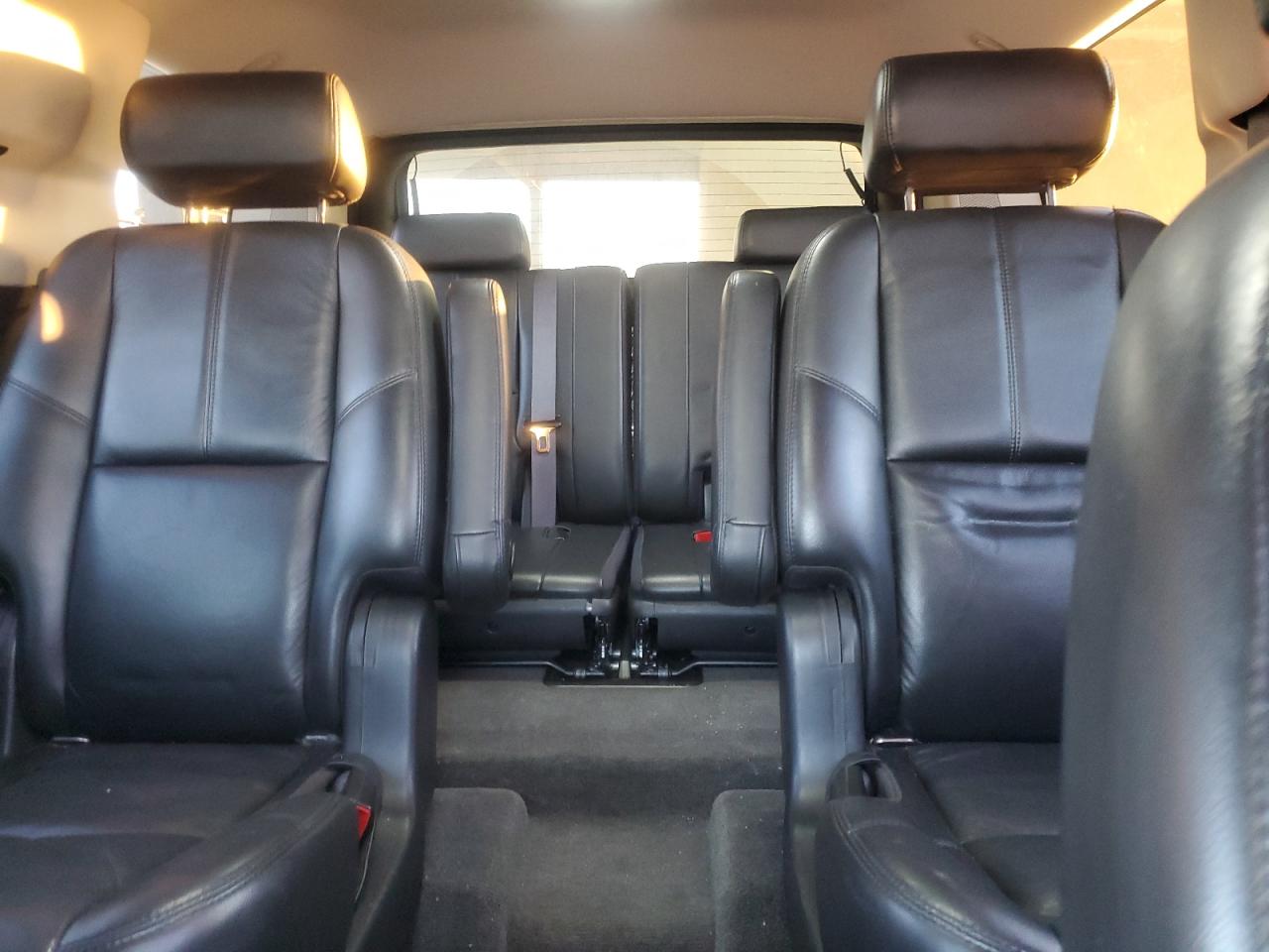 2007 Chevrolet Tahoe - Image 10