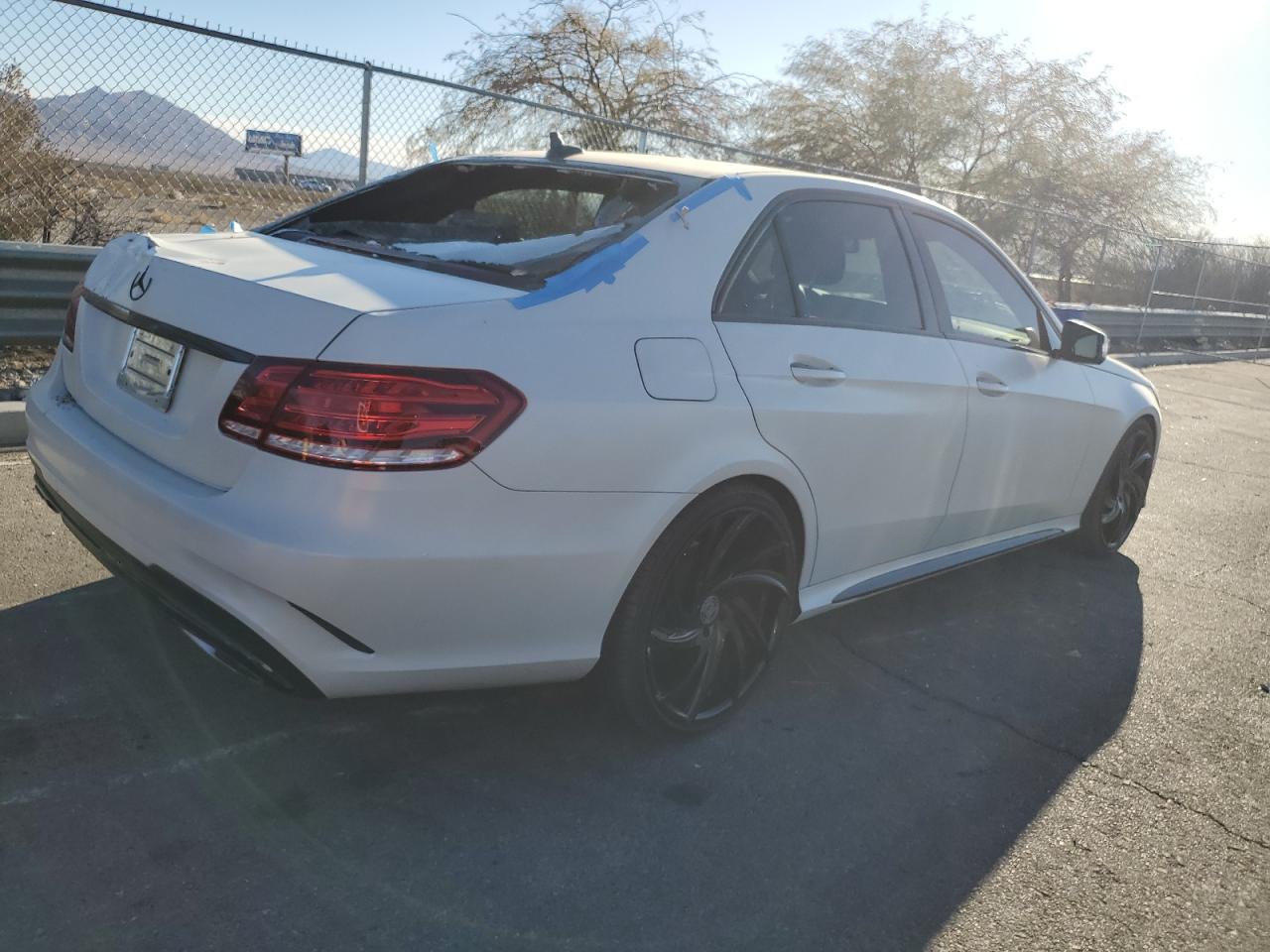 2014 Mercedes-Benz E-klasse - Image 3