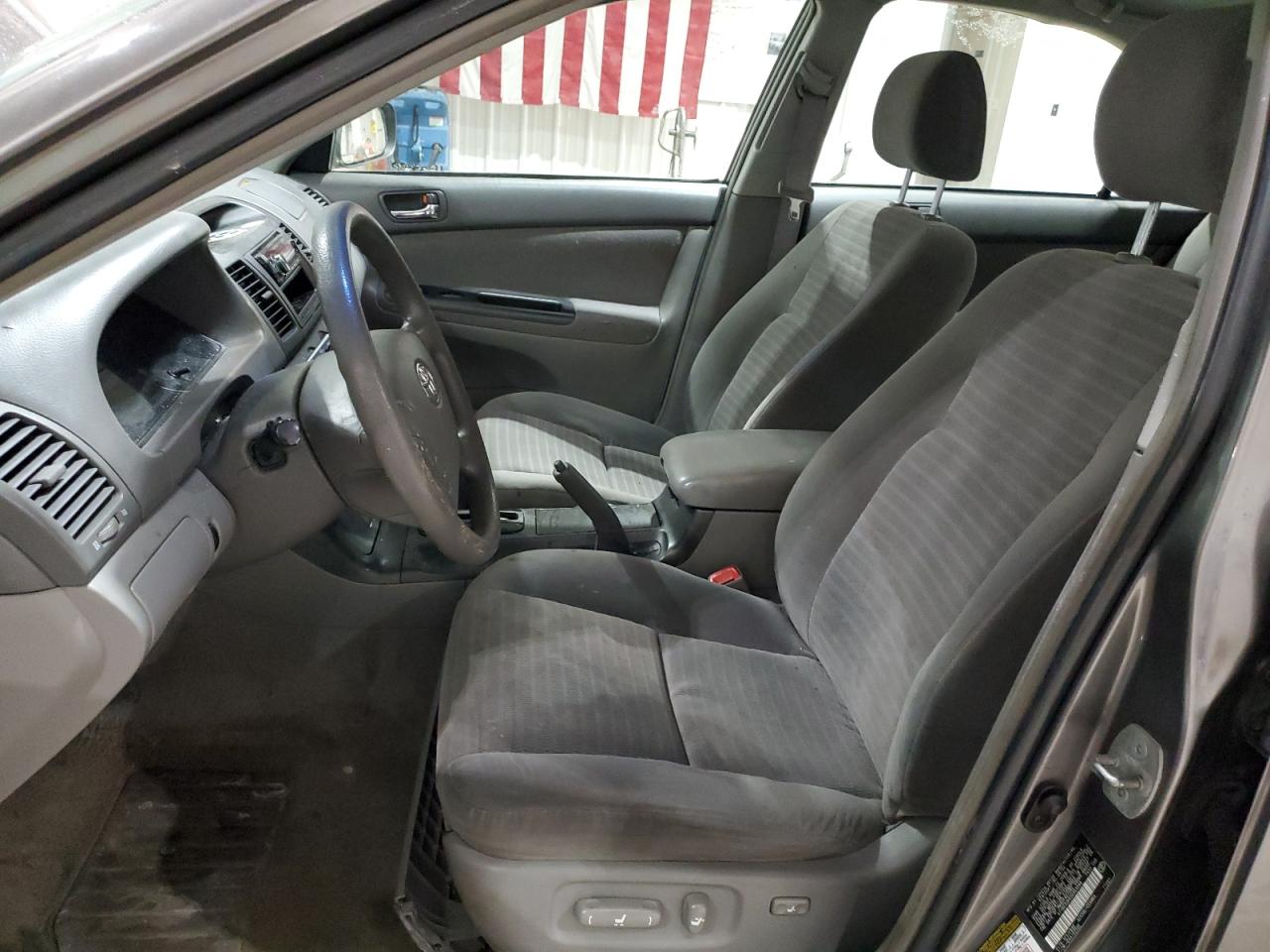 2005 Toyota Camry - Image 7