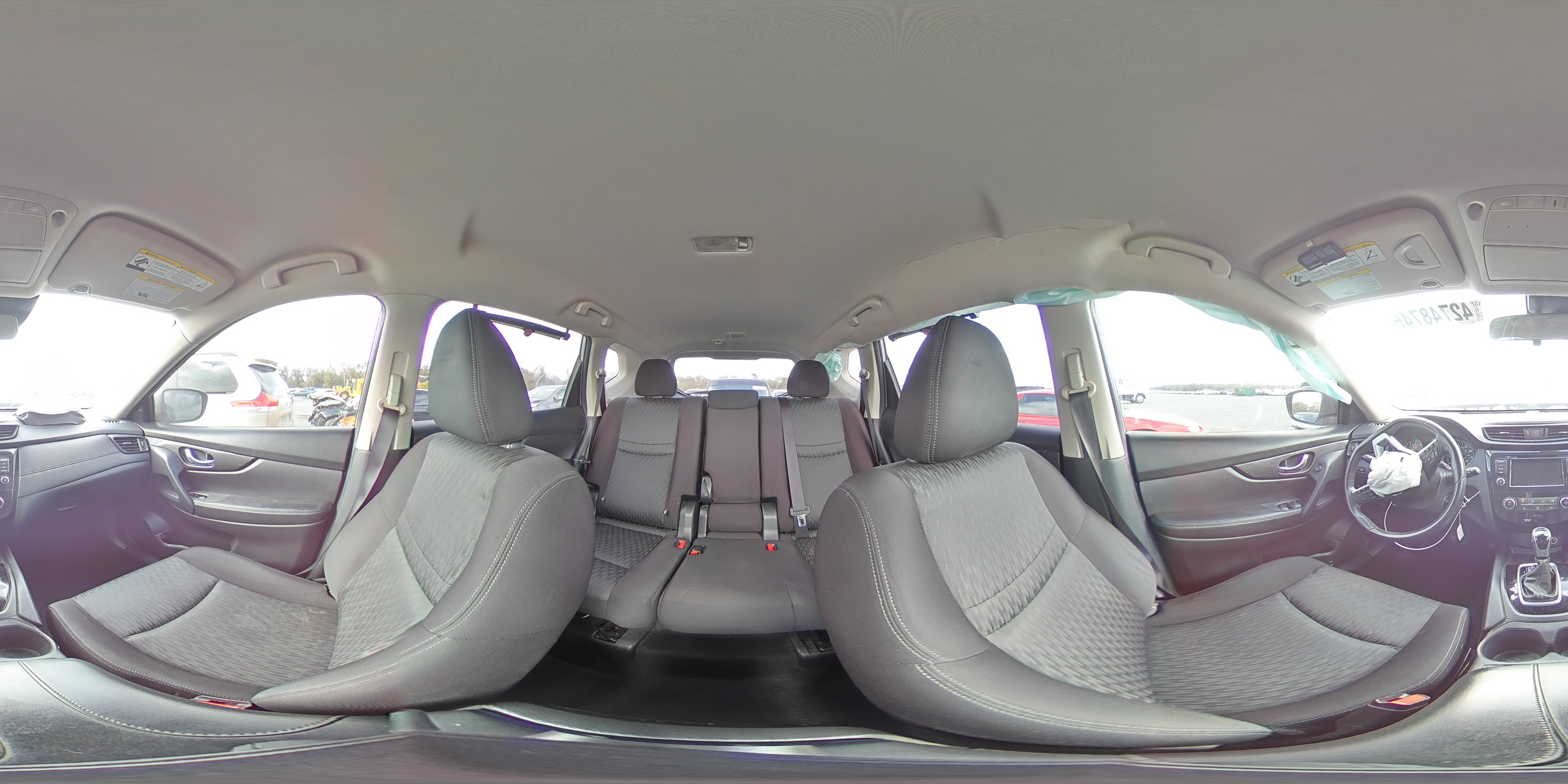 2019 Nissan Rogue - Image 14