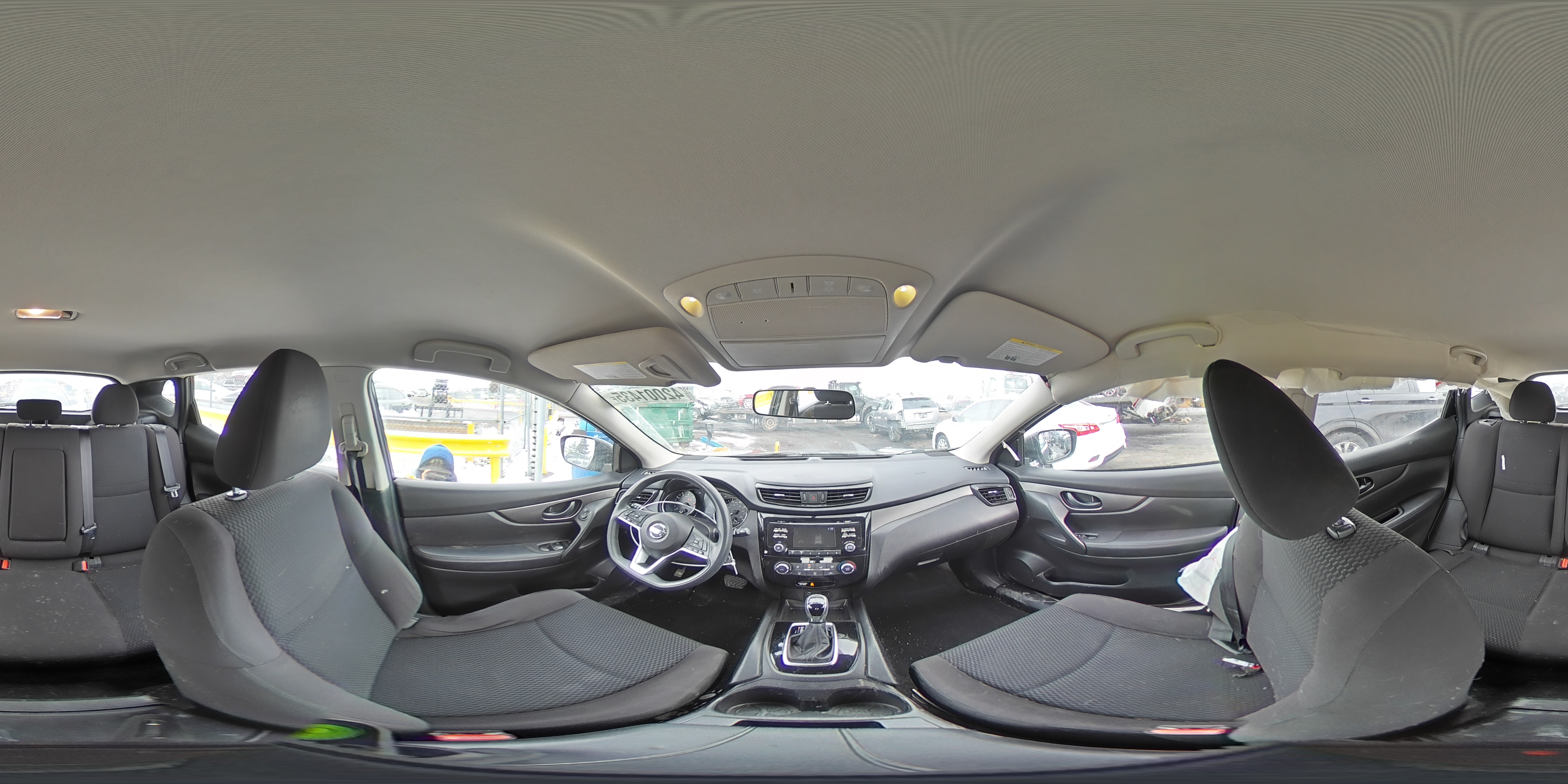 2017 Nissan Rogue - Image 13