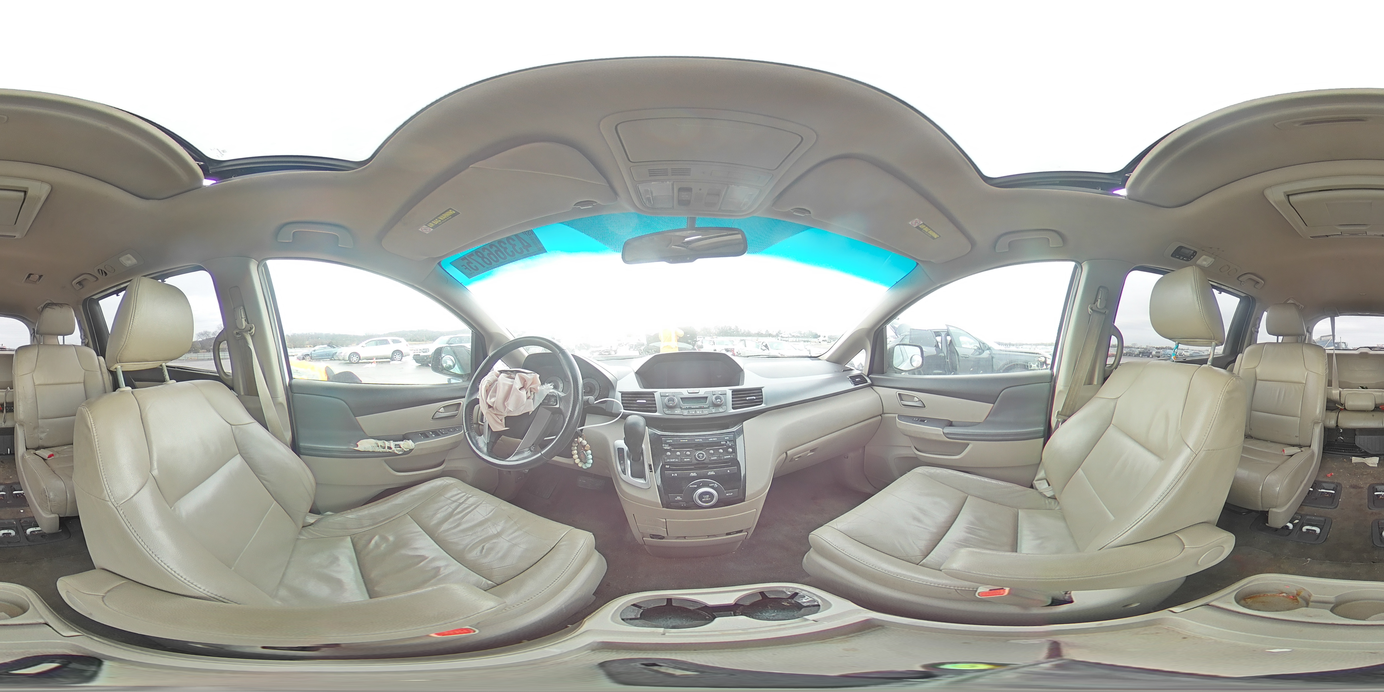2012 Honda Odyssey - Image 14