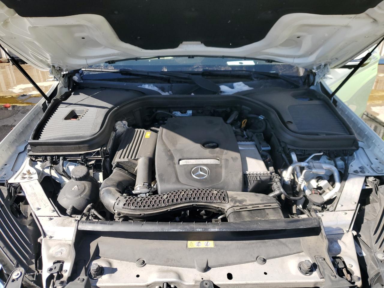 2019 Mercedes-Benz GLC - Image 12