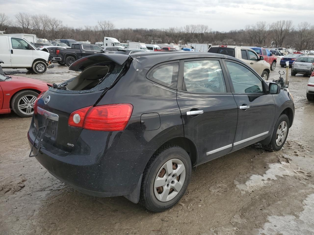 2011 Nissan Rogue - Image 3