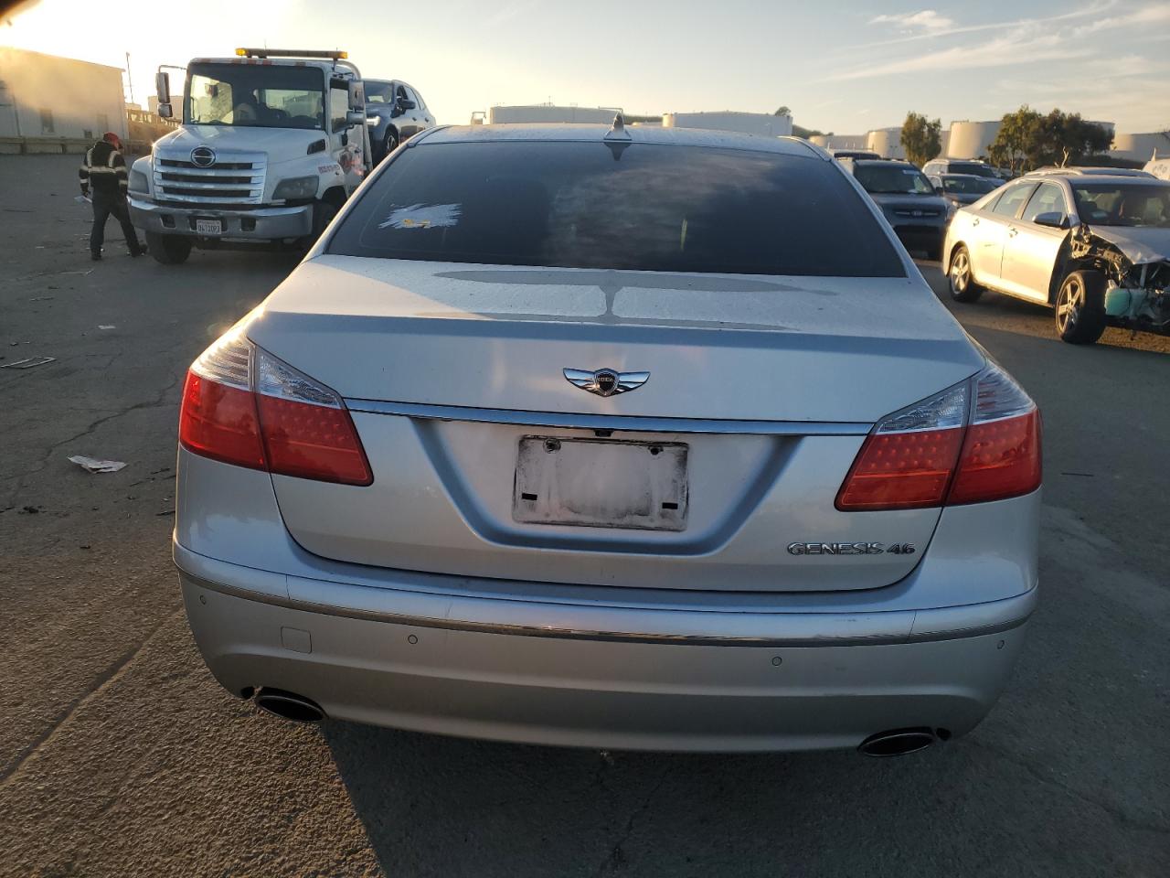 2011 Hyundai Genesis - Image 6