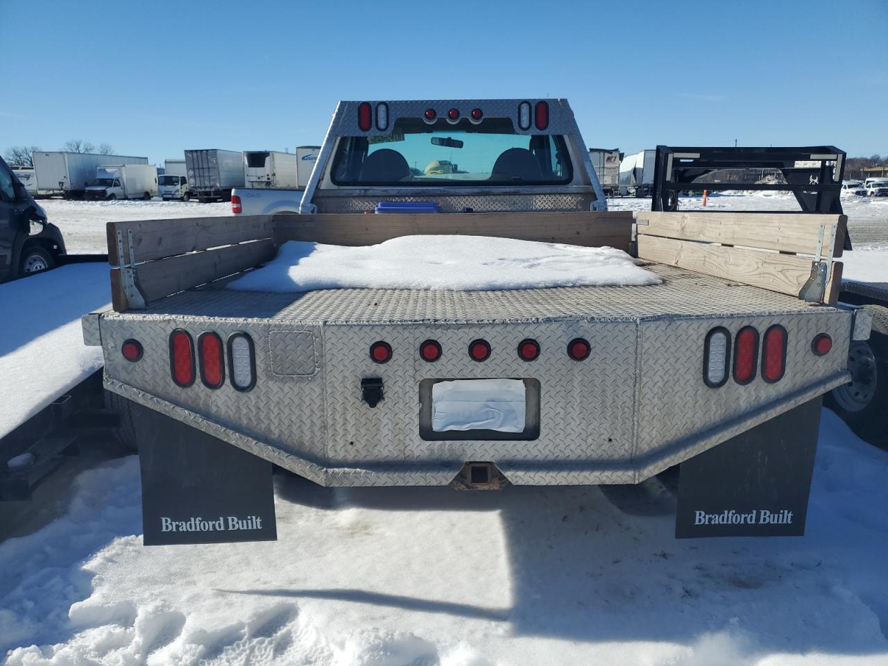2006 Ford F350 - Image 6