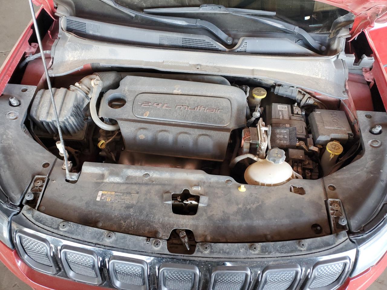 2022 Jeep Compass - Image 11