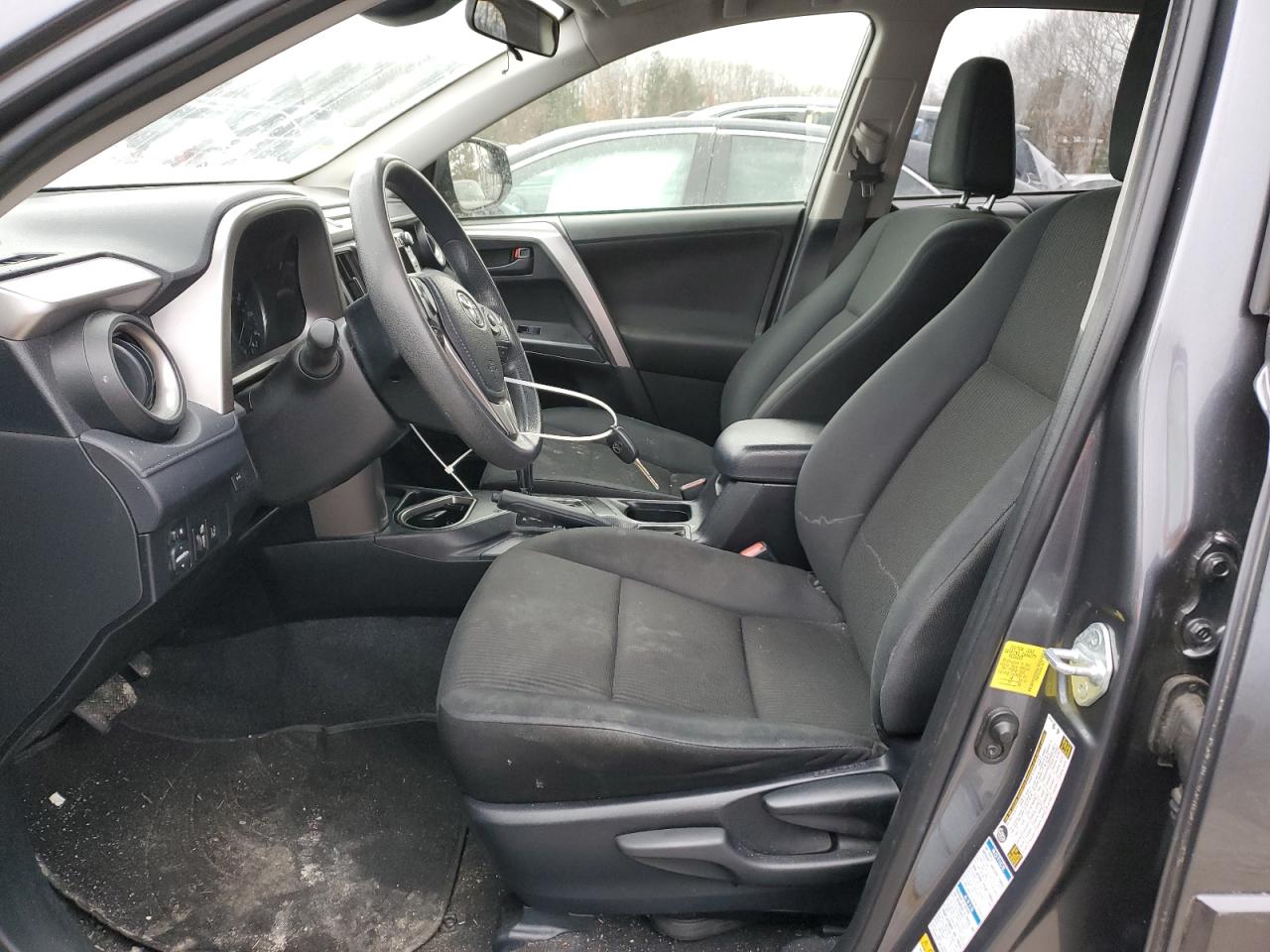 2017 Toyota RAV 4 - Image 7