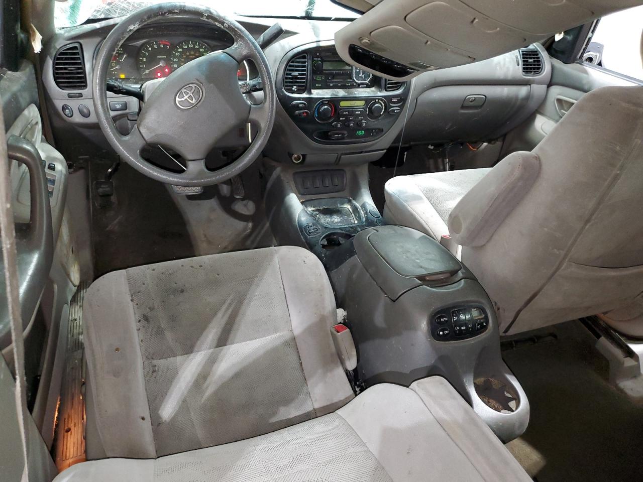 2007 Toyota Sequoia - Image 8