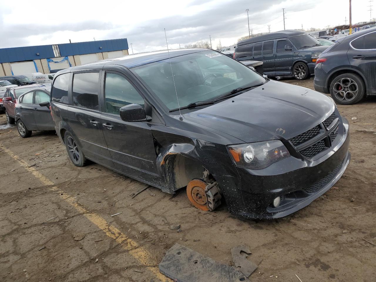 2015 Dodge Caravan - Image 4