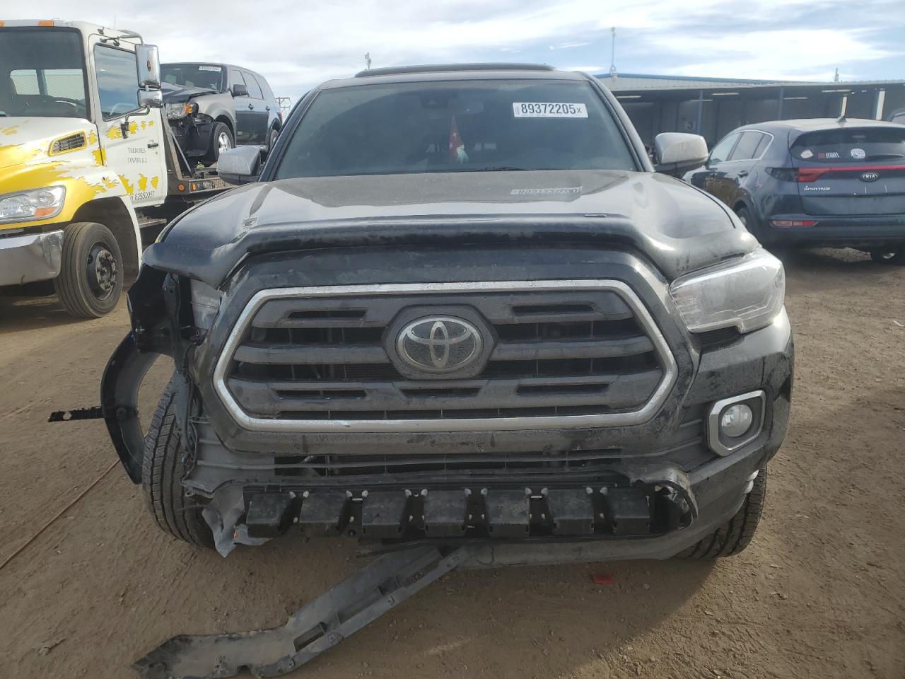 2018 Toyota Tacoma - Image 5