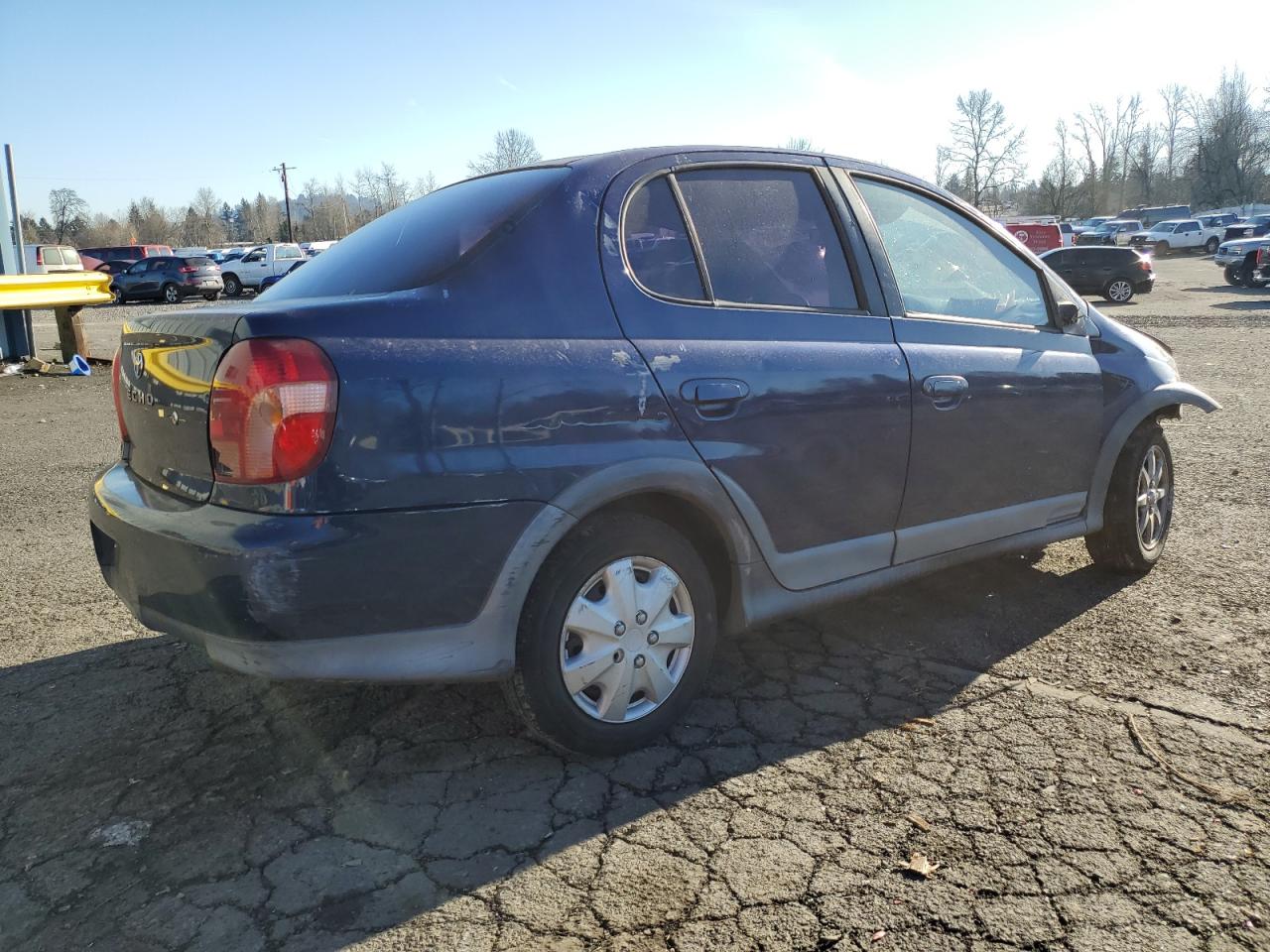 2002 Toyota Echo - Image 3