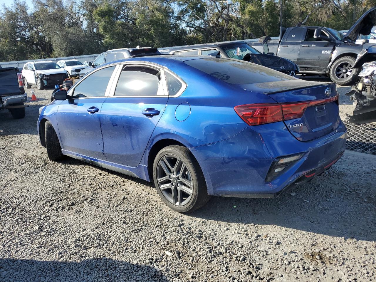 2021 Kia Forte - Image 2