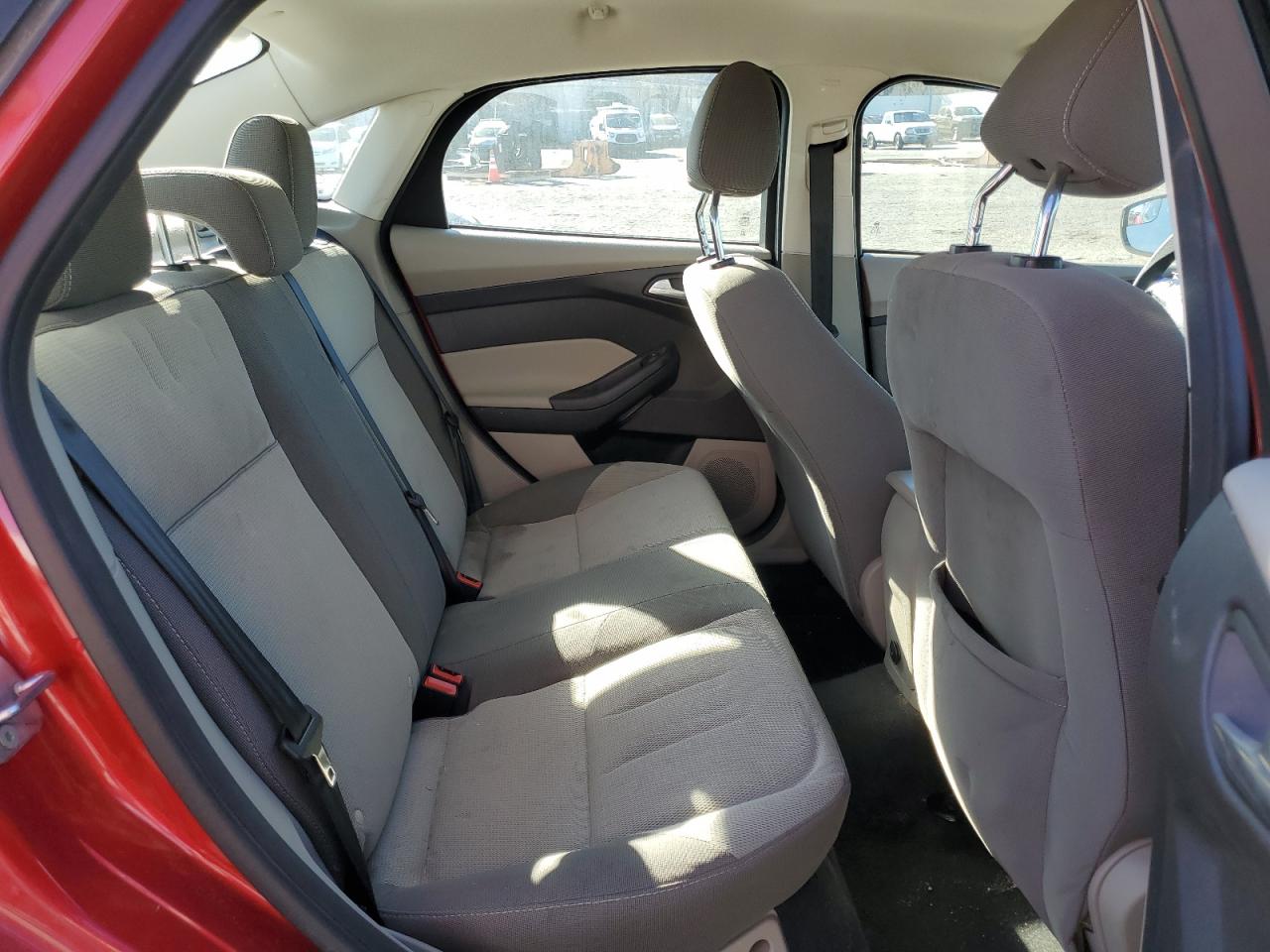 2012 Ford Focus - Image 10