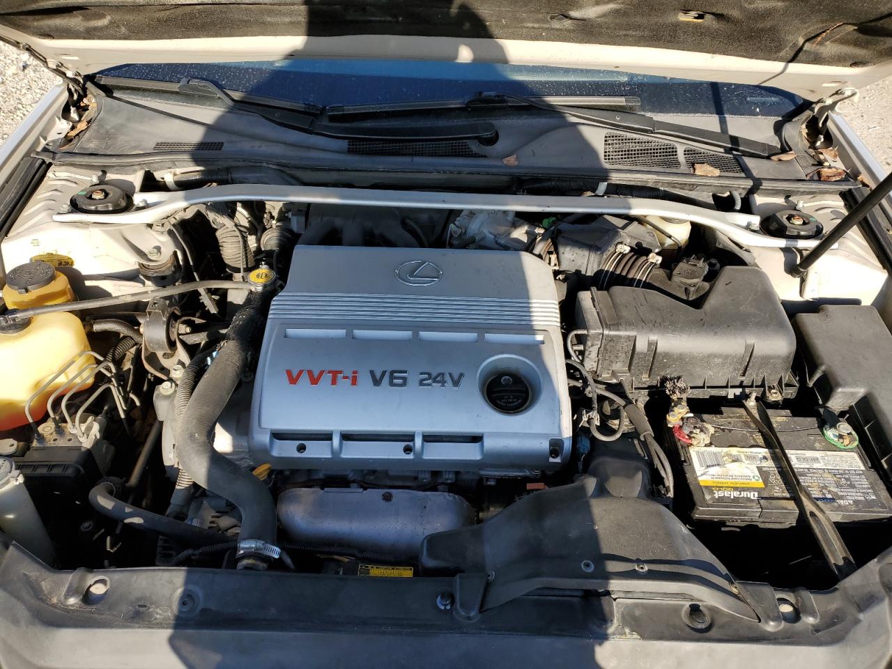 2002 Lexus ES - Image 11