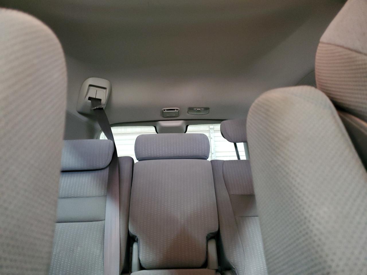 2009 Honda CR-V - Image 10