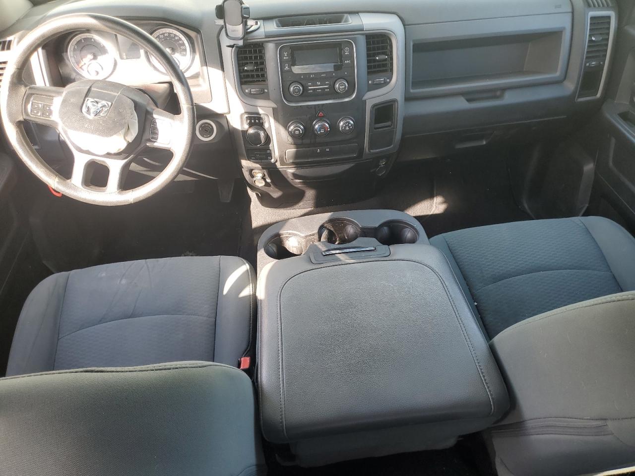 2016 RAM 1500 - Image 8