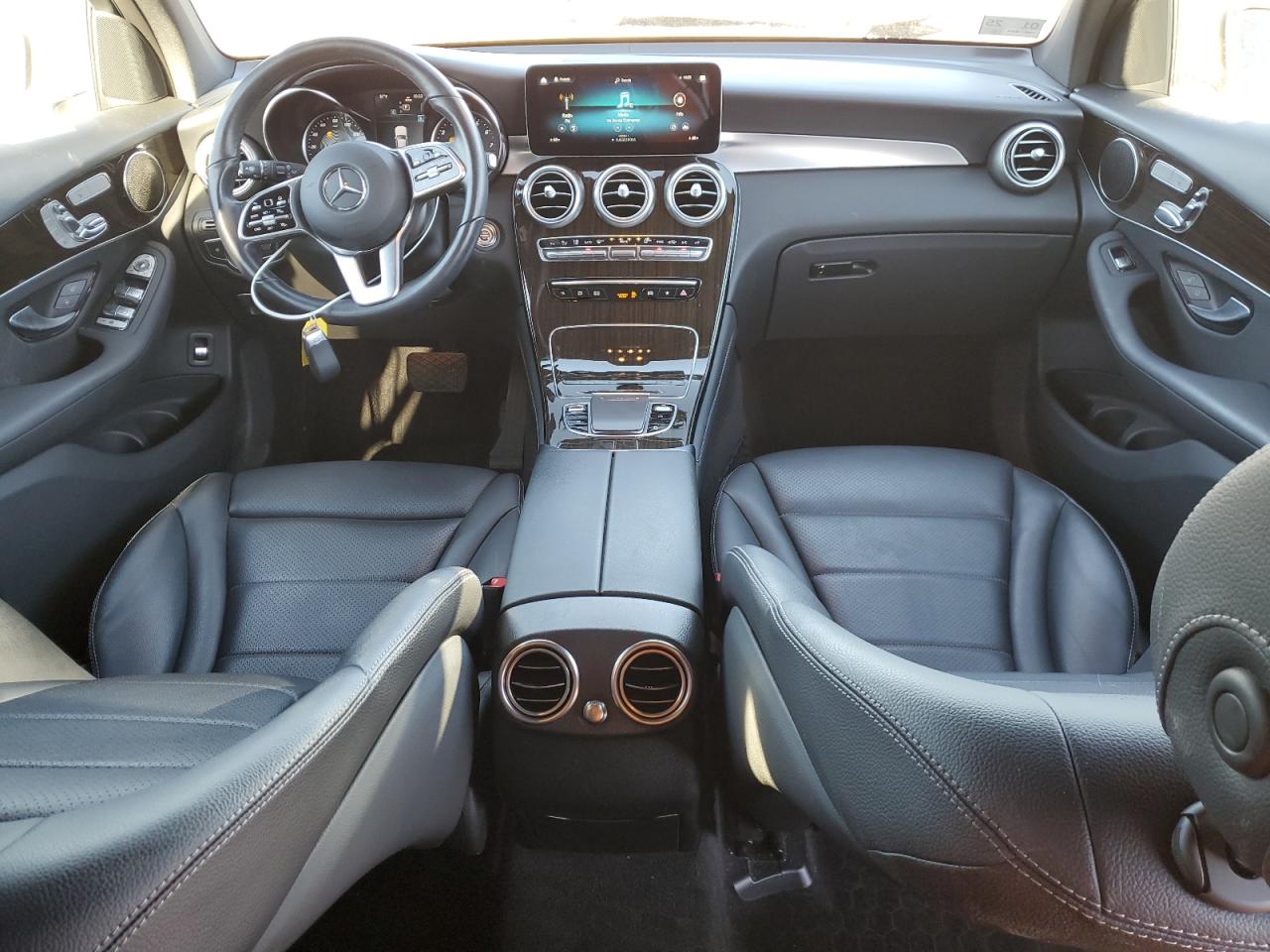 2020 Mercedes-Benz GLC - Image 8