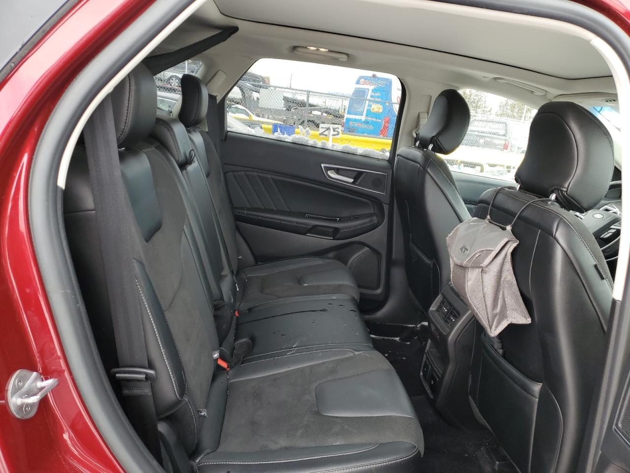 2017 Ford Edge - Image 10