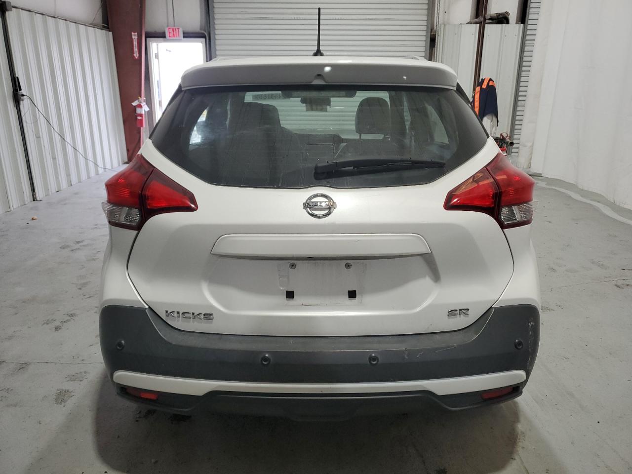 2020 Nissan Kicks - Image 6