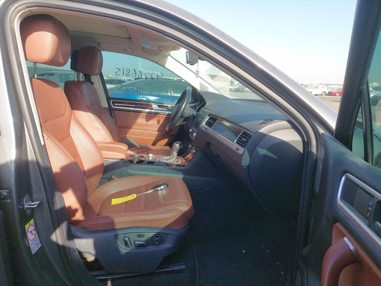 WVGBC2BPXGD000091 - 2016 VOLKSWAGEN TOUAREG TD - #42266815