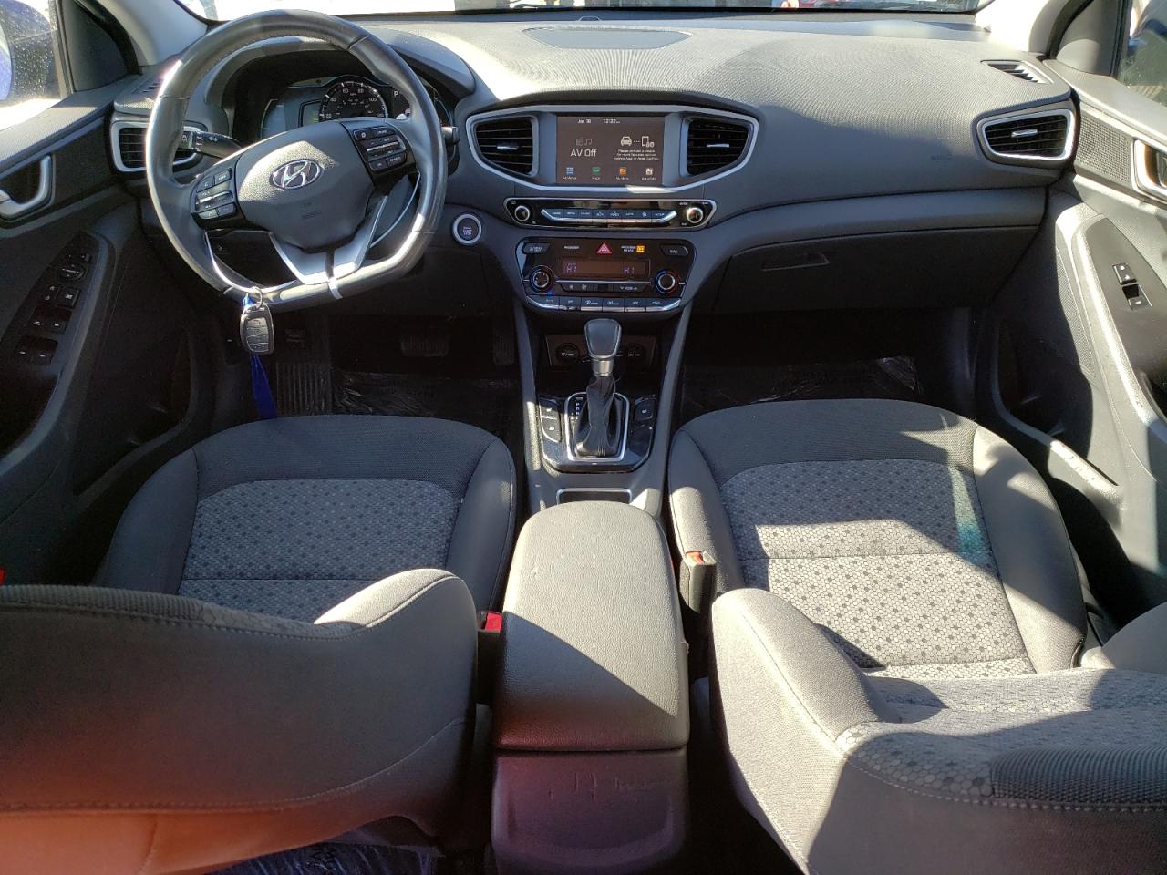 2019 Hyundai IONIQ - Image 8