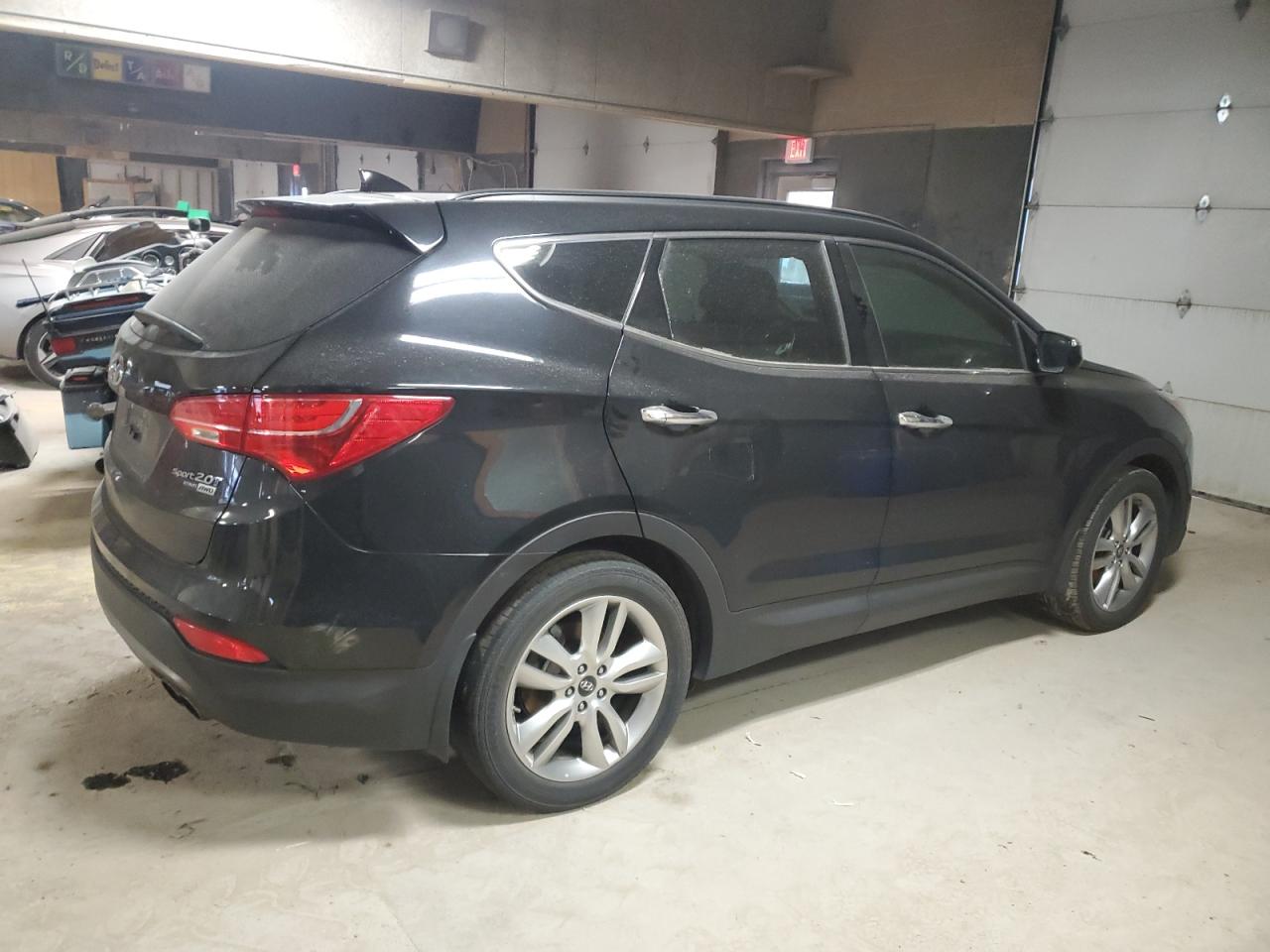 2015 Hyundai Santa Fe - Image 3