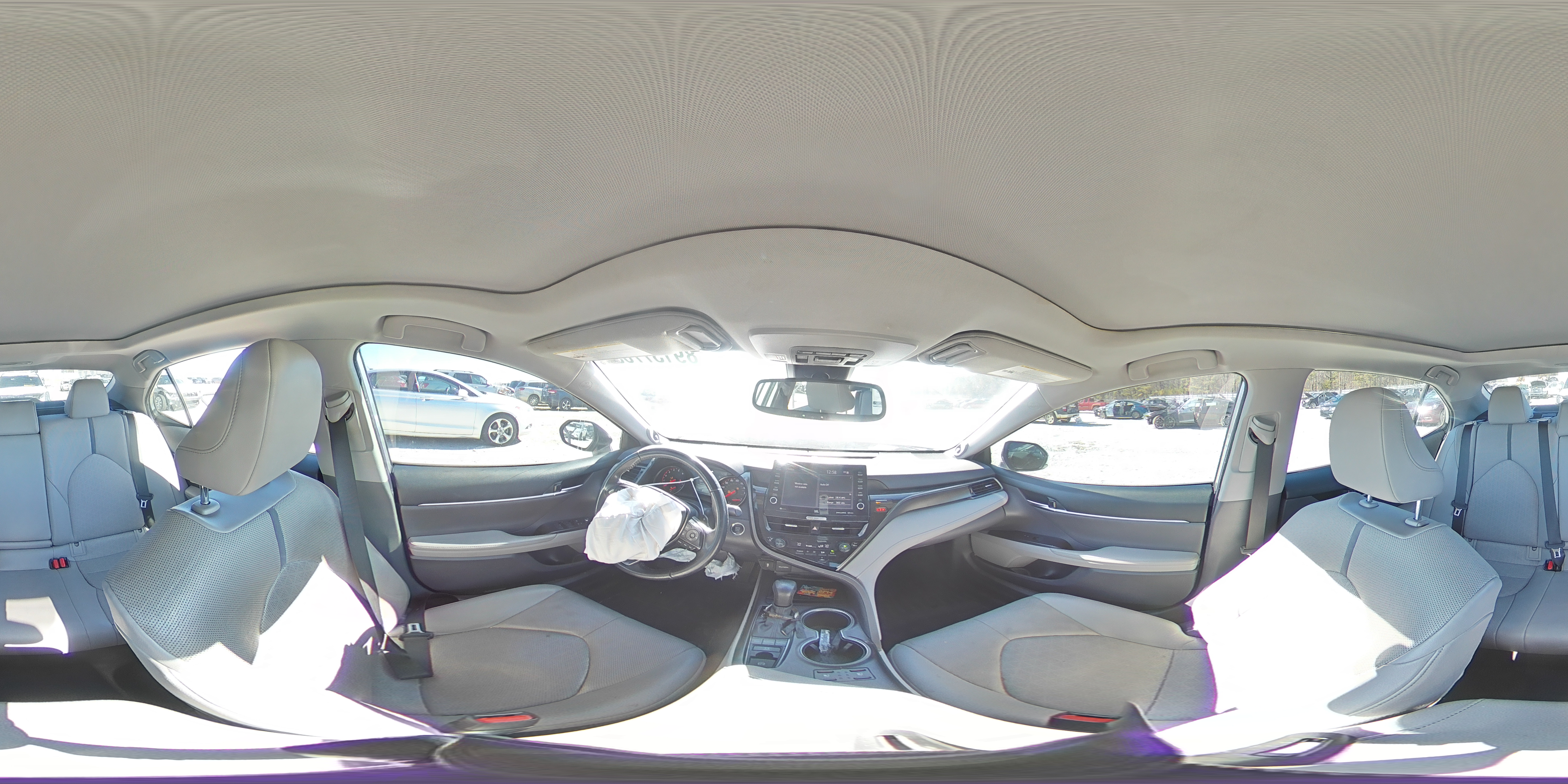 2021 Toyota Camry - Image 13