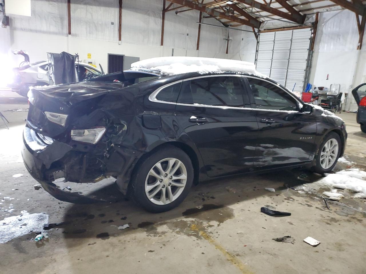 2016 Chevrolet Malibu - Image 3