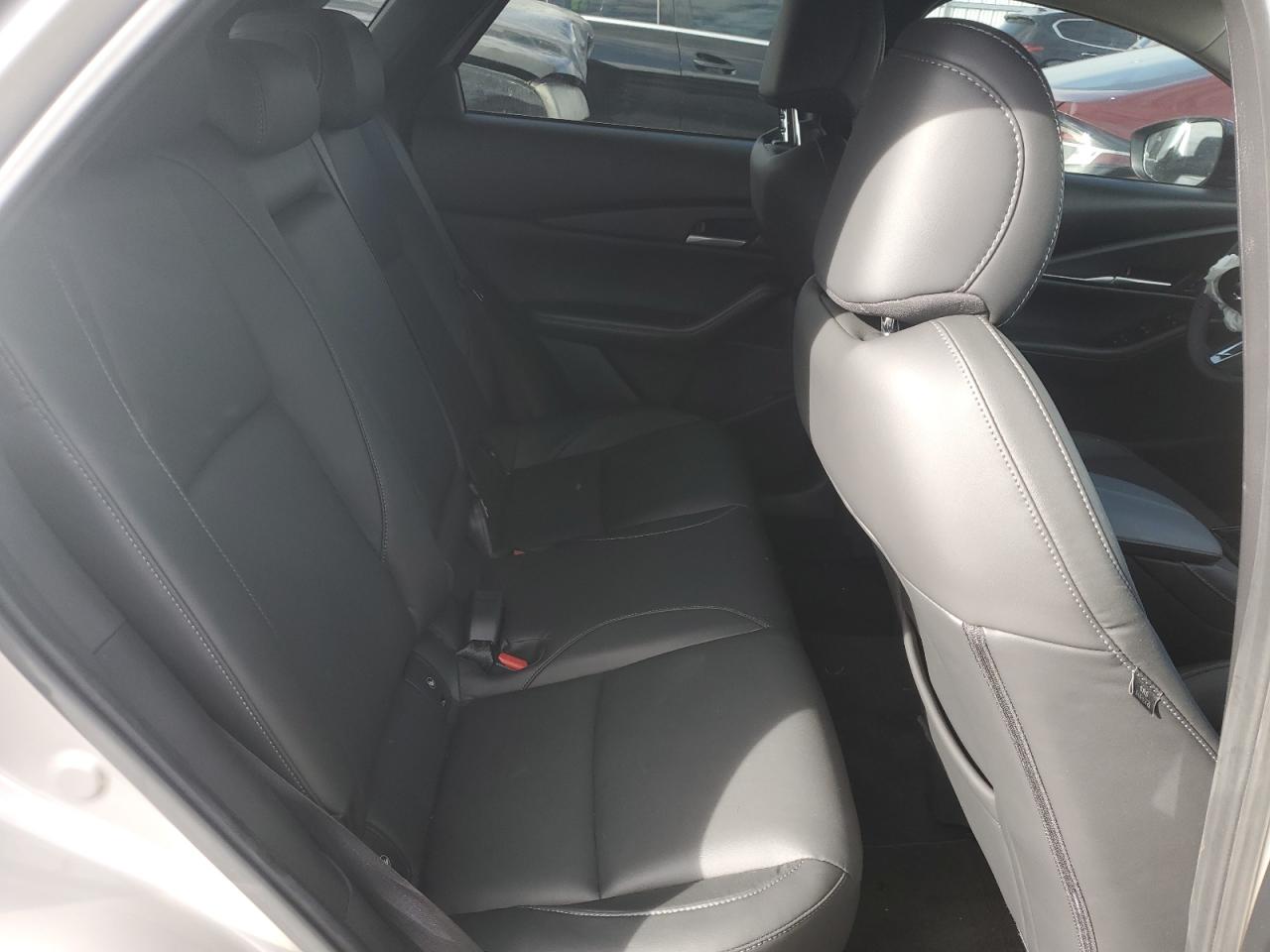 2024 Mazda CX-30 - Image 11