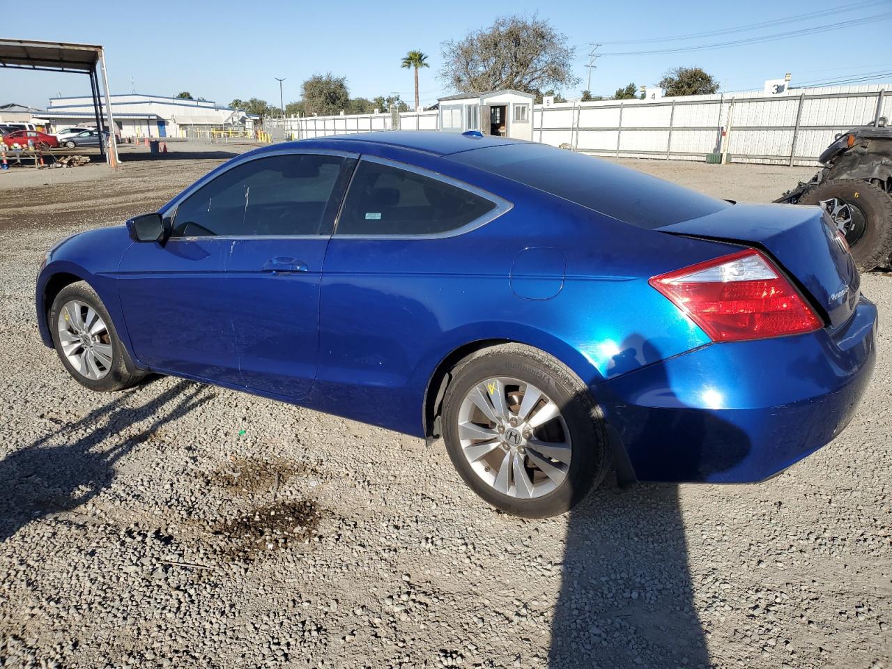2009 Honda Accord - Image 2