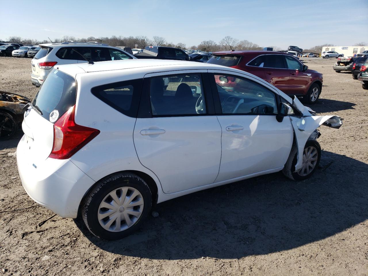 2015 Nissan Versa - Image 3