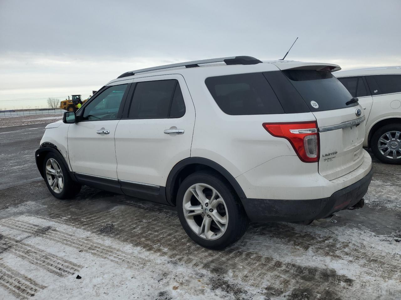 2011 Ford Explorer - Image 2